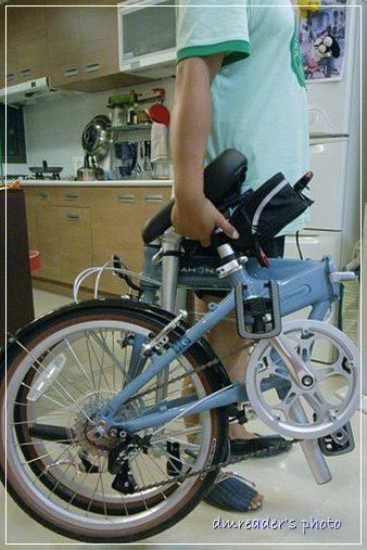 http://lh4.google.com.tw/dmreader8/Rryey7ioQcI/AAAAAAAACAs/kFI4_ZRYkP4/s800/R0010053.jpg